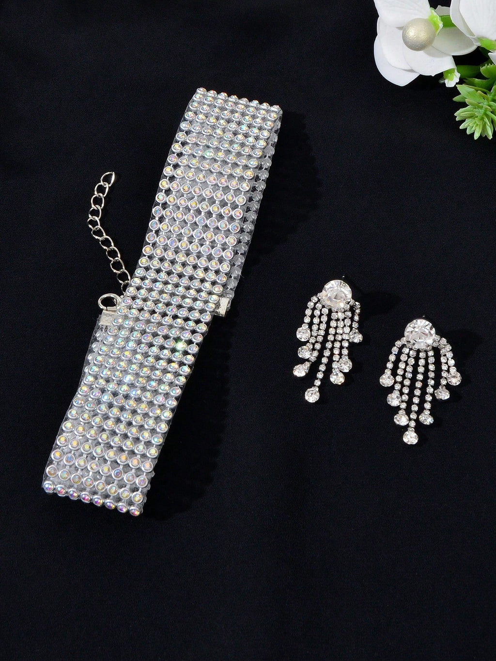 Conjunto Crystal Glam Vellery — Colar Choker e Brincos de Cristal-1