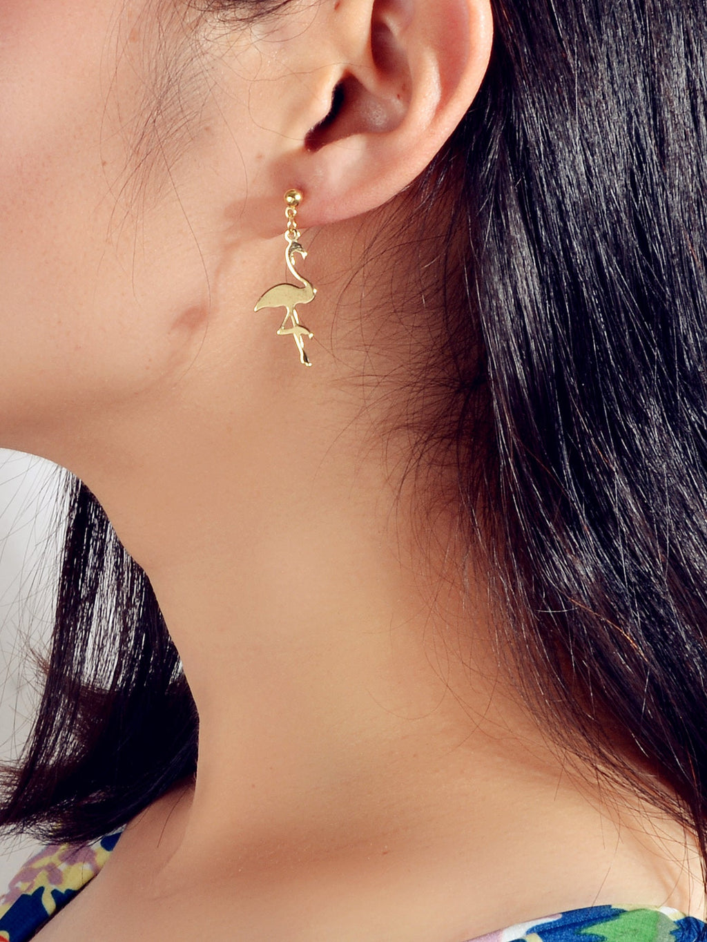 Brincos Flamingo Gold Vellery — Elegância Tropical Dourada-1