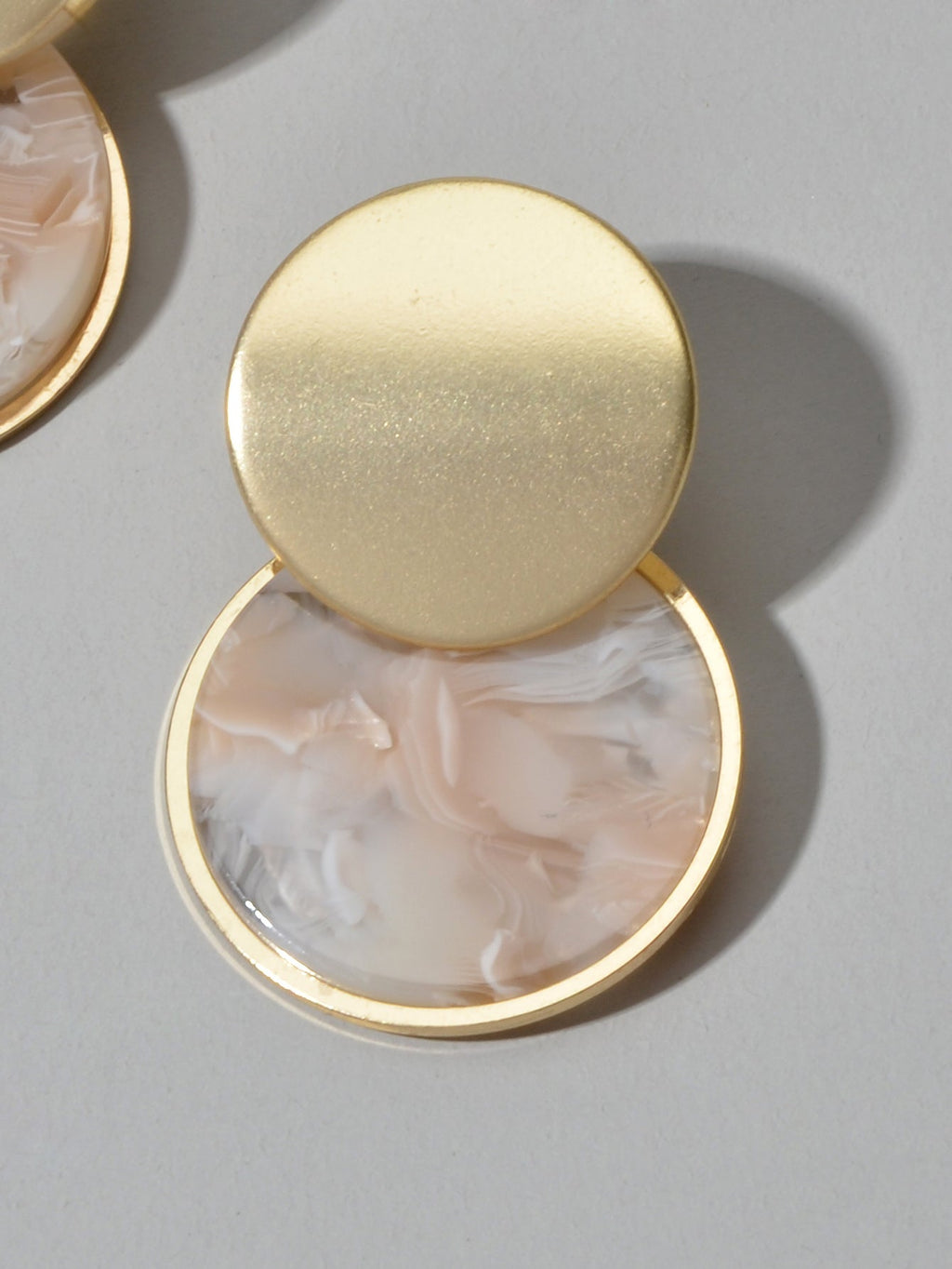 Brincos Marble Gold Disc Vellery